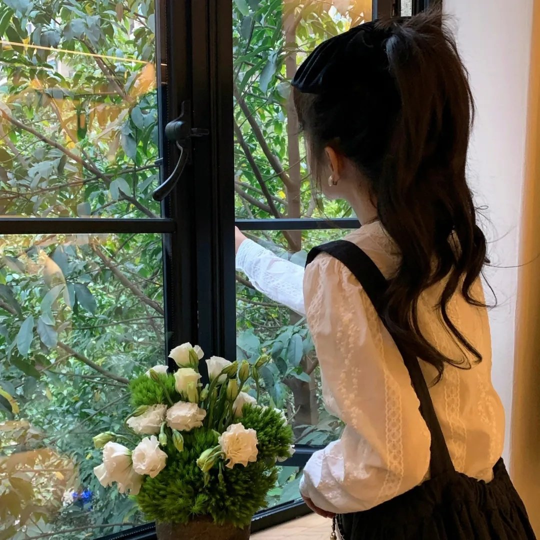 绿茵之外
